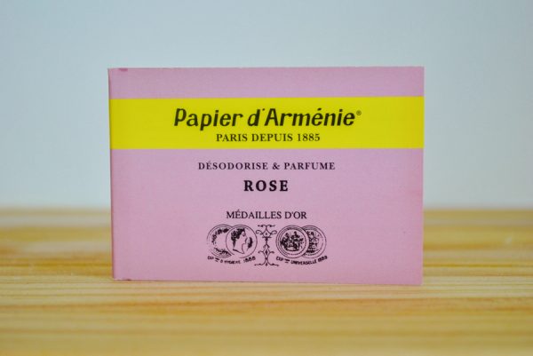 PAPEL DE ARMENIA ROSAS