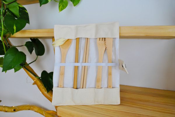 SET CUBIERTOS BAMBÚ + FUNDA