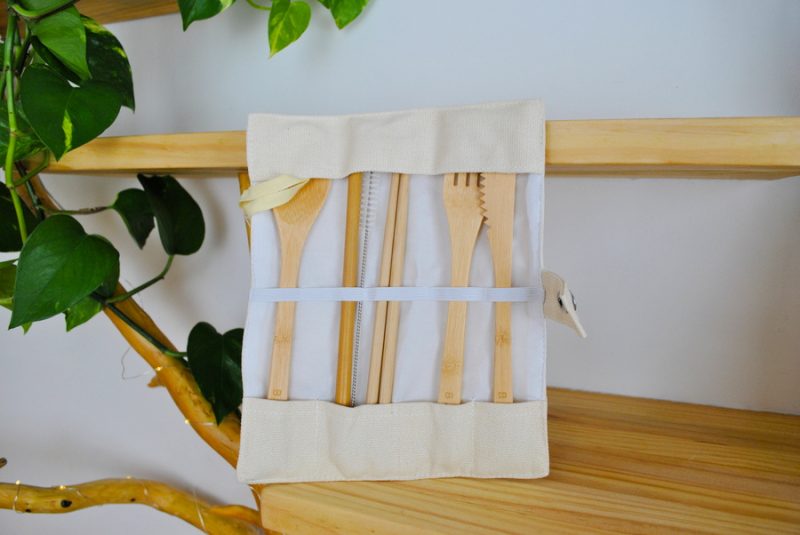 SET CUBIERTOS BAMBÚ + FUNDA