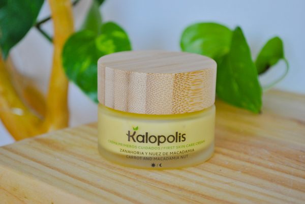 CREMA FACIAL NUTRITIVA Y REGENERADORA