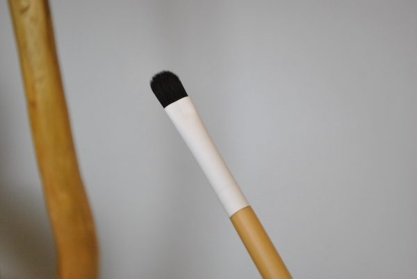 PINCEL LENGUA DE GATO 704