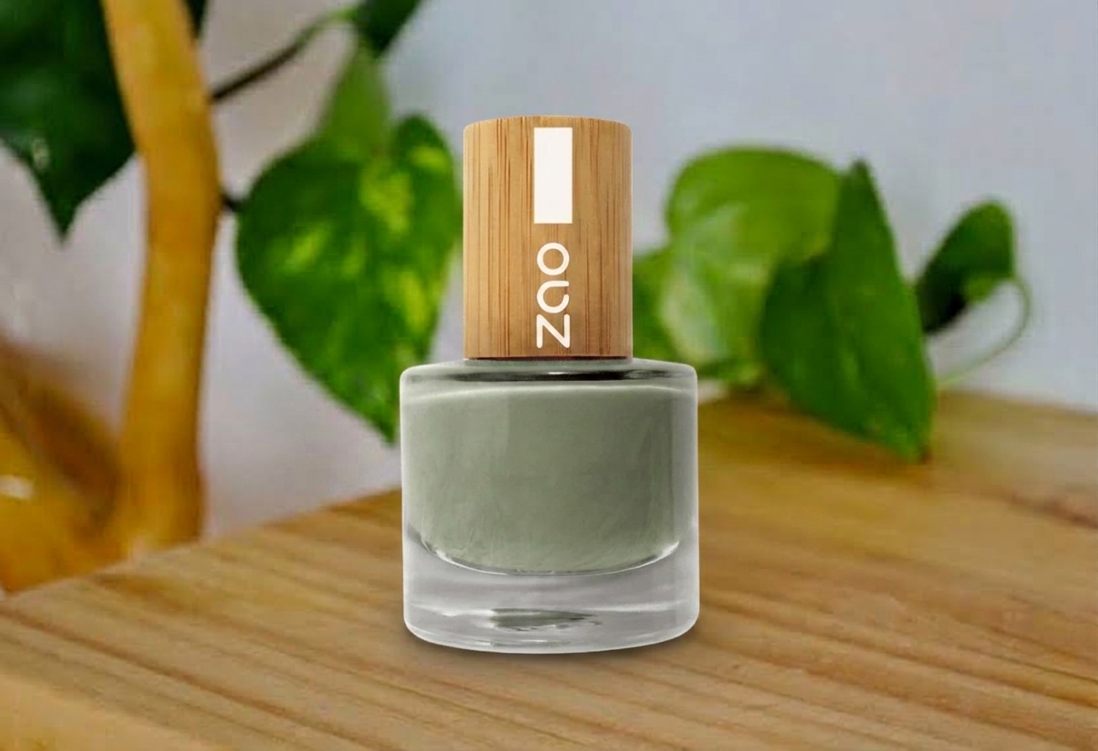 ESMALTE DE UÑAS – KAKI 684