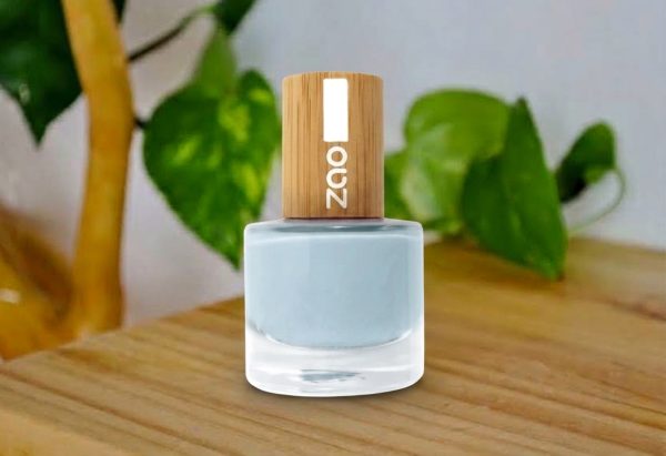 ESMALTE DE UÑAS – AZUL CIELO 682